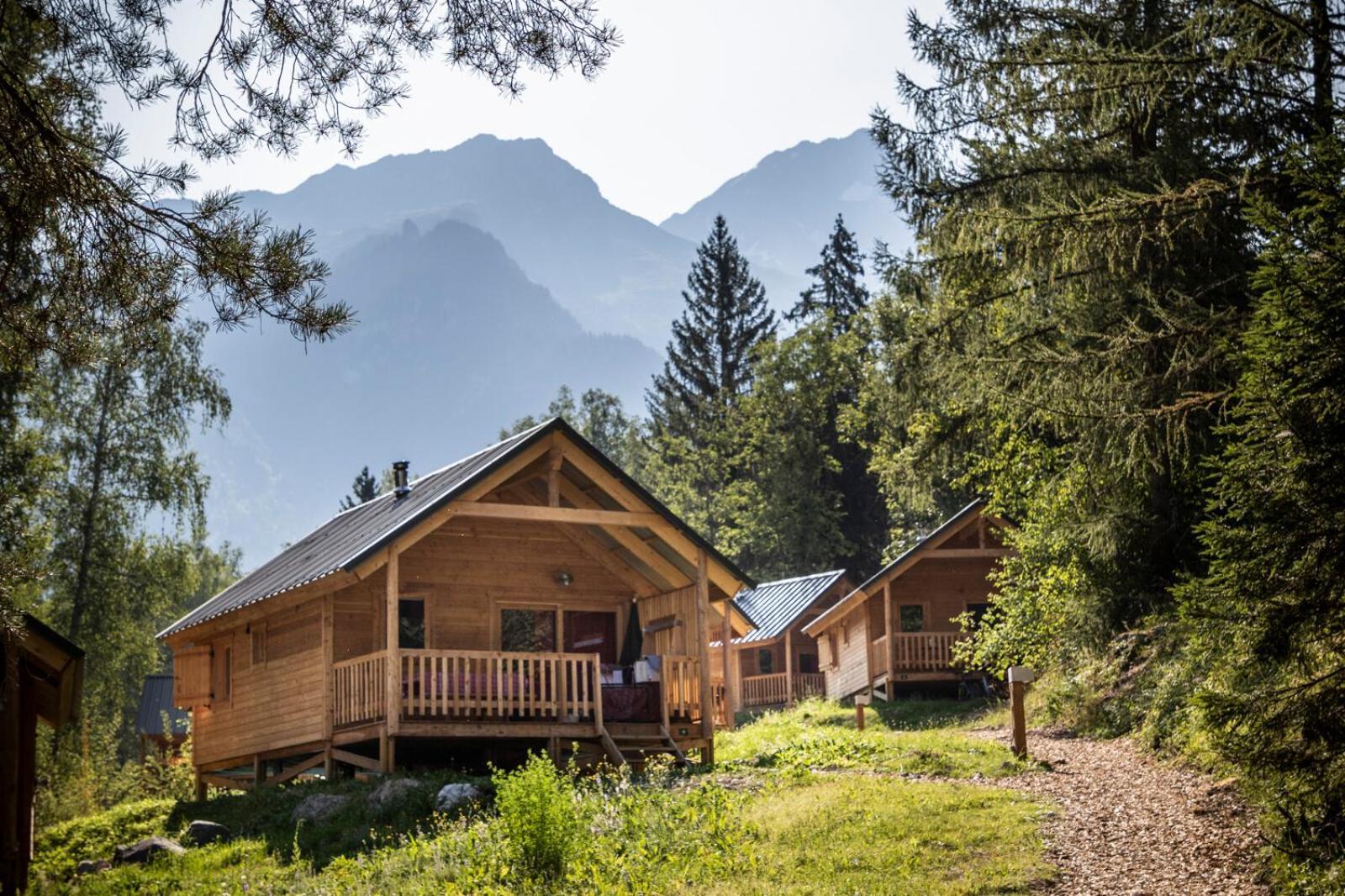 Huttopia Bozel En Vanoise Hotel Bagian luar foto