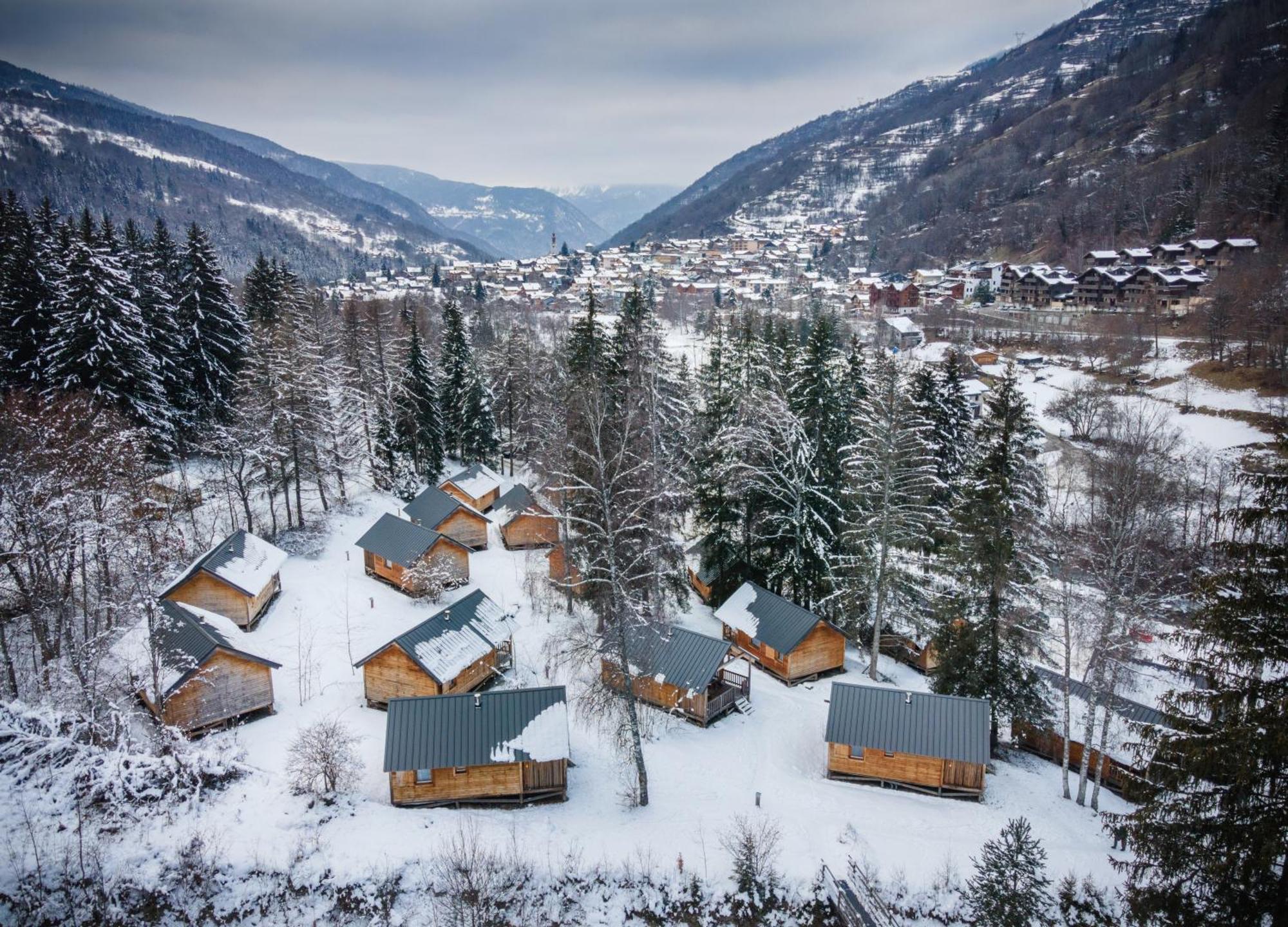 Huttopia Bozel En Vanoise Hotel Bagian luar foto