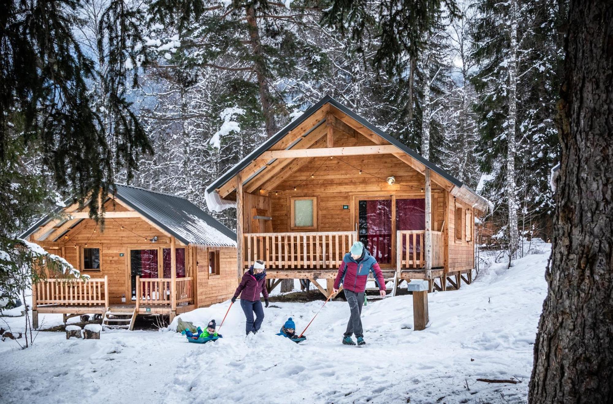 Huttopia Bozel En Vanoise Hotel Bagian luar foto